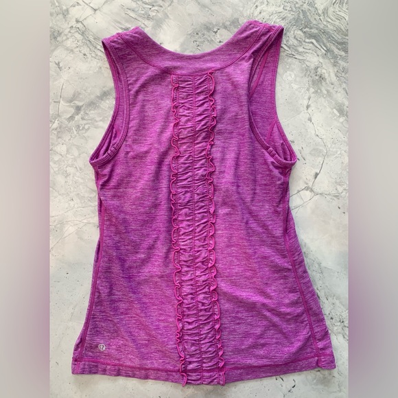 Lululemon Ruffle Back Tank - size 8 - Picture 2 of 2